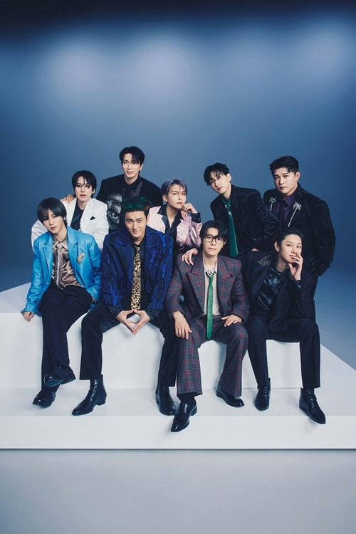 SUPER JUNIOR