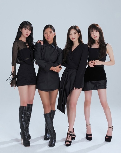 ヒョジョン、ミミ、スンヒ、ユビン