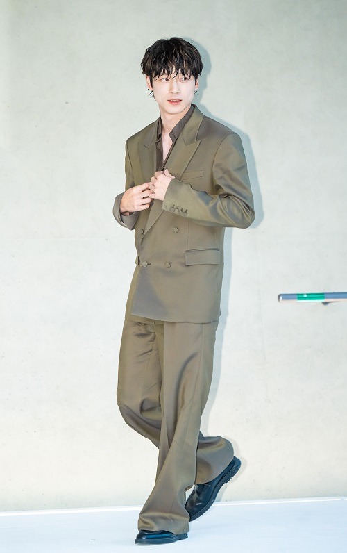 坂口健太郎