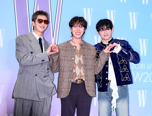 BTSのRM、J-HOPE、V