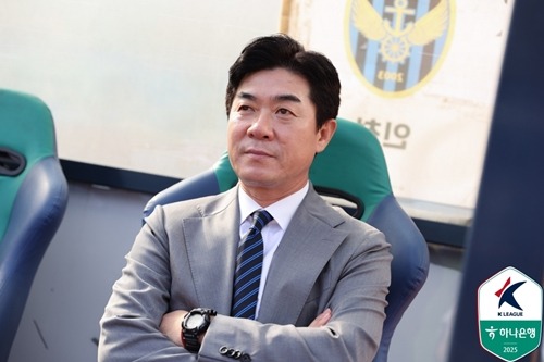 ユン・ジョンファン