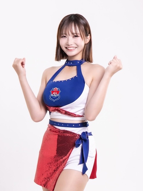 野澤彩華