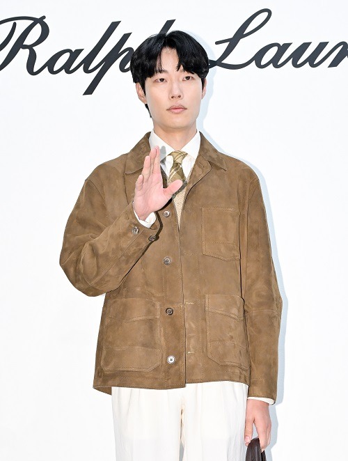 リュ・ジュンヨル