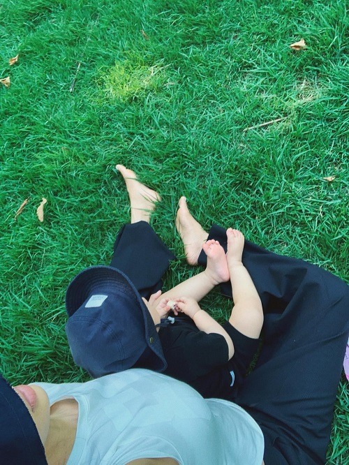 ムン・ガビと息子