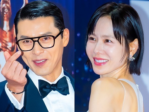 ヒョンビン(左)とソン・イェジン