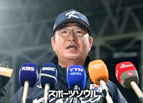 リュ・ジュンイル元監督