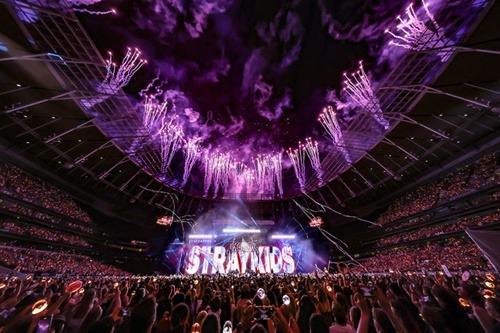 Stray Kids