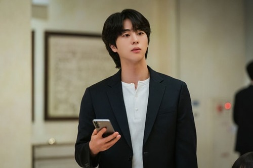 キム・ムジュン