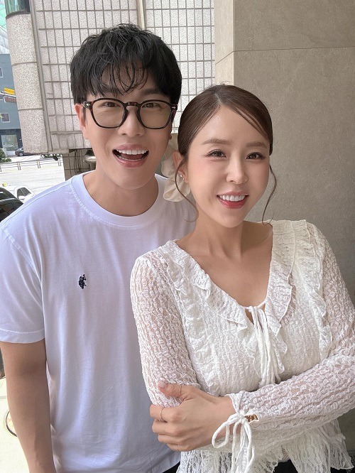 ムンウォン、シンジ