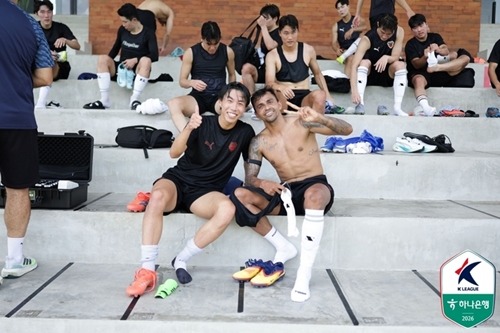 西矢健人、アンデルソン