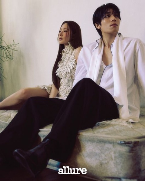 パク・ミニョン、ウィ・ハジュン