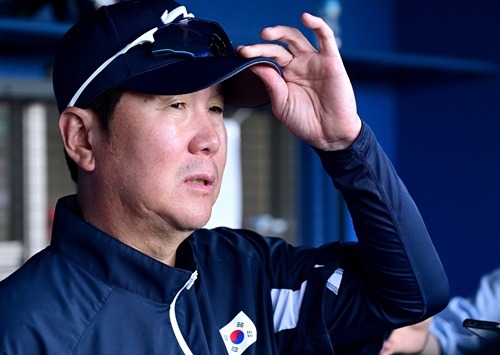 リュ・ジヒョン監督