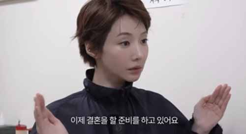 コ・ジュンヒ