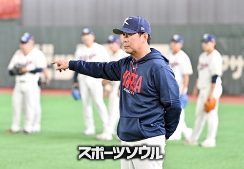 リュ・ジヒョン監督