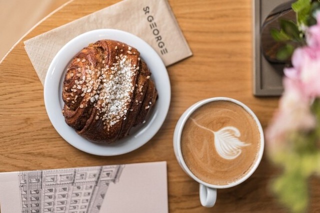 クレジット:St. George Bakery