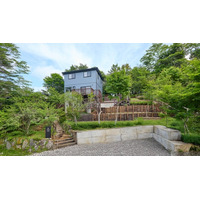 薪サウナもキャンプも楽しめる大人のアウトドアヴィラ｜1日1組限定の貸別荘「COCO VILLA 山中湖」グランドオープン