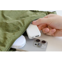 オウルテック史上最薄＆最軽量クラス！薄さわずか13mmのAC充電器「OEC-APD20A1C1Gシリーズ」を発売。