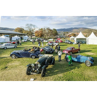 おでかけエンタメアプリ「プラリー」「KARUIZAWA MOTOR GATHERING 2025」開催記念デジタルスタンプラリーを実施