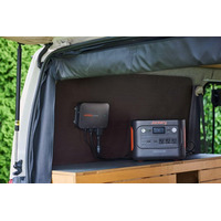 Jackery初の走行充電器「Jackery Drive Charger 600W」が9月29日（月）に発売。従来のシガーソケットよりも約6倍の充電速度を実現。車中泊やアウトドアレジャーをサポート