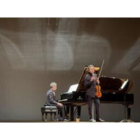 2025年大阪・関西万博：バイオリニストのイウラート氏、プニャーニほかピエモンテの曲目で大阪を魅了