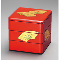 越前漆器の職人技が光る　箔蒔絵 扇面草花 三段重で華やぐお正月を