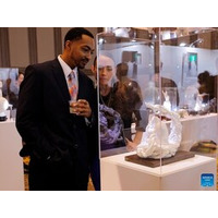 Xinhua Silk Road：中国の徳化白磁の展覧会がロサンゼルスで開幕