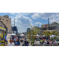 セレクト古着・ハンドメイドアクセサリー・手仕事雑貨が大集合！！「下北沢フリーマーケット」