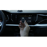 【GetPairr Mini】挿すだけでワイヤレス化。CarPlay／Android Auto対応の小型アダプターで配線スッキリ＆自動再接続でナビ・通話・音楽がスムーズに操作できる、スマホは出さずに