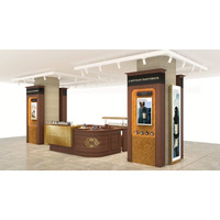 フランス パリ発フレグランスメゾン〈ラルチザン パフューマー〉が、銀座三越にてポップアップ イベントを開催。