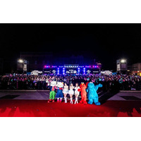 一夜限りの『ユニ春×ＭＩＳＡＭＯ スペシャル・プロムナイト』開催！ＴＷＩＣＥの３人組ユニット ＭＩＳＡＭＯがパーク初登場！最新アルバム「PLAY」より新曲「Confetti」を、世界初披露！