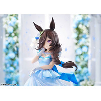 ゲーム『ウマ娘 プリティーダービー』より、内気で心優しいウマ娘「ライスシャワー」が、ウェディングドレス姿でフィギュア化。
