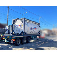 八潮市道路陥没事故から1年／日本コンセプトが事故現場への物流インフラを提供ータンクコンテナによる長期・大量薬剤添加の供給体制を構築ー