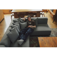 TRUNK(HOTEL)がnonnativeとのコラボレーションコレクションを発表