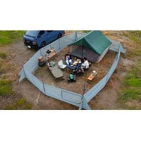 キャンプでも愛犬に家の中のような自由を！　ノーリードサイトを自分でつくりだすフェンス型テント公開。