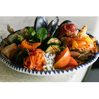 【東京・北千住】北千住にこんなワイン酒場が欲しかった！日々に寄り添うワイン酒場『HiBi』がオープン。本格的な洋食と共に、ワインや自家製サワーを楽しむ。素敵な空間と気持ちのいい接客で、楽しい時間を！