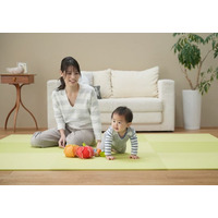 国が動く“子どもロコモ” 床育児で子どもの成長を支える『デニム置き畳』リビングになじむ新色を3月17日追加発売