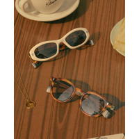 【Maison Kitsune】A JOURNEY IN FRAMES - アイウェアのコラボレーションが発売