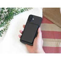 スマートフォンにピタッと装着、マグネット式ワイヤレス充電対応の薄型軽量モバイルバッテリー『OWL-LPBMG5004シリーズ』を発売