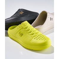 まるでスニーカーを履いているように見える！DC Shoesの定番スケートシューズをモチーフにした全面EVA素材のスリッポンサンダル「M4 SLIP」が登場