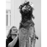 【Dior】サブリナ・カーペンターがメットガラ 2026で着用したドレスのサヴォワールフェールを公開