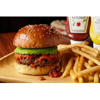 BURGER REVOLUTION TOKYO｜最高級和牛バーガー専門店が贈る、初夏の暑さを吹き飛ばすスパイシーな刺激！6月限定「アボカドサルサバーガー」が新登場