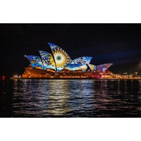 Vivid Sydney 2026が開幕、街はかつてない輝きを放つ