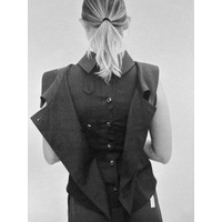 ＜rokh (ロク)＞ 日本では初となるエキシビション型ポップアップ「Rokh Aoyama Exhibition」を6月10日(水)-15日(月)の期間、南青山にて開催