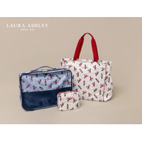 【LAURA ASHLEY】英国の象徴「近衛兵」をモチーフにした人気柄「ヴィンテージ ソルジャー」がトラベルアイテムに！7月1日（水）より公式オンラインストアにて先行販売開始