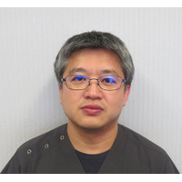 三重中央医療センターに開設の「赤ちゃんの頭のかたち外来」低線量頭部CTで頭蓋縫合早期癒合症を早期発見/あいち小児との連携で内視鏡下縫合切除術と当社製ヘルメットによる三重県内初の術後ヘルメット治療へ