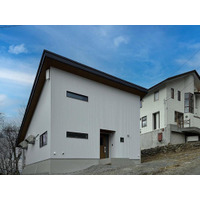 蔵王の一棟貸し「goot villa」公開、住宅の技術を宿泊施設で体感