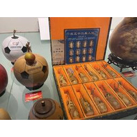 「山と海を越えて広がる幸福と繁栄」‐遼寧ヒョウタン芸術展が中国工業博物館で開幕